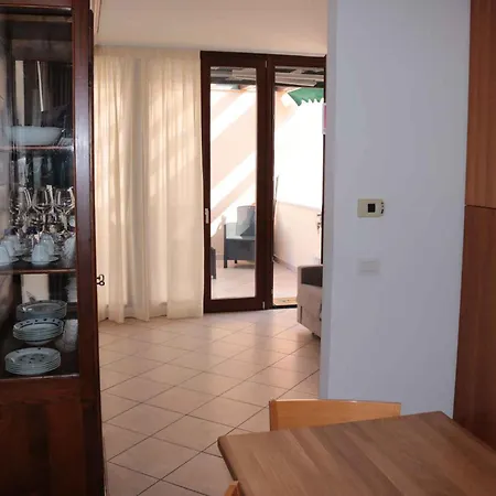 With A - C In Lazise-gardasee 57740