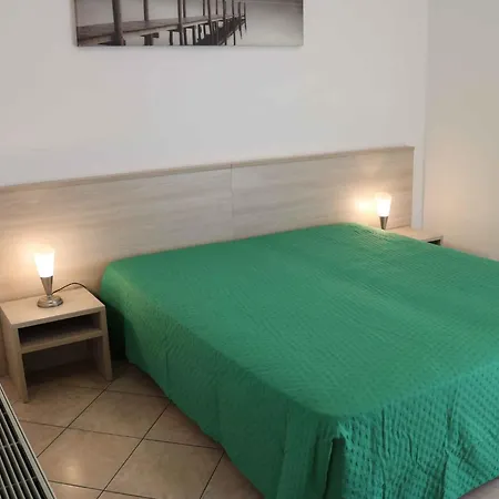 Apartman With A - C In Lazise-gardasee 57740